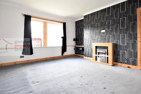 lounge 2 .JPG