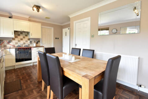 kitchen 2.JPG