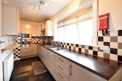 Kitchen .JPG