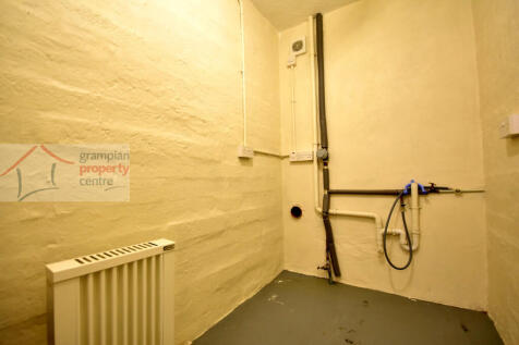 basement utility room .JPG