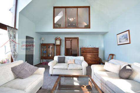 lounge 3 .JPG