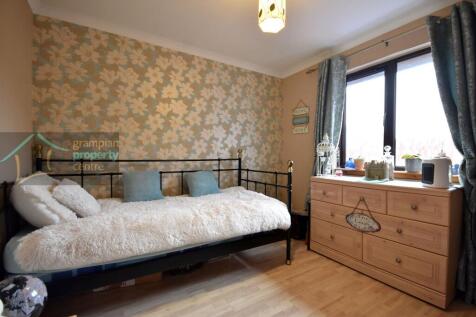 Grnd Floor Bed 2.JPG
