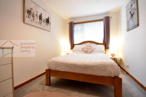 bed 2 .JPG