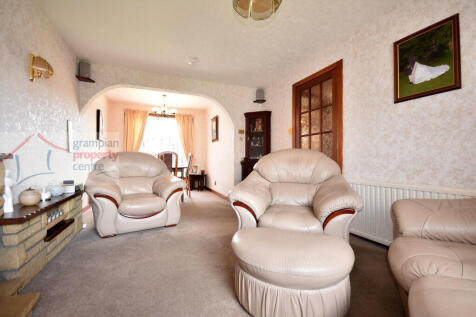 lounge 3 .JPG