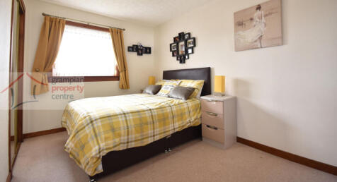 Bed 1.JPG