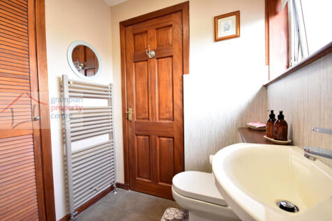 shower room 2 .JPG