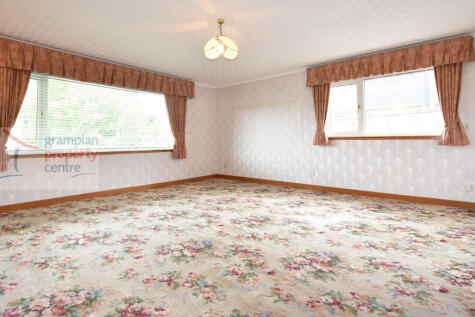 Lounge.JPG
