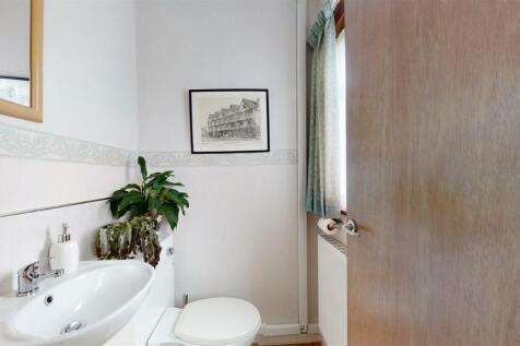 Ground Floor Cloakroom