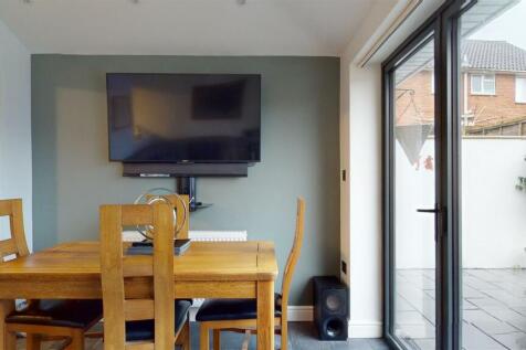 Dining Room/2nd Reception Room