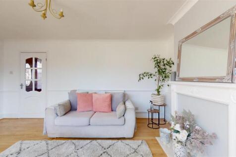 Sitting / Dining Room