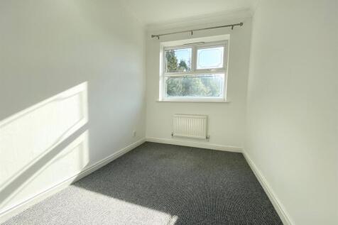 Bedroom 3.jpg