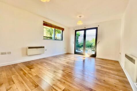 Living Space 3.jpg