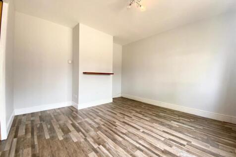 Lounge 3.jpg