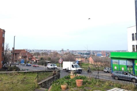 Garden &amp; View