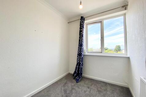 Bedroom 3.jpg