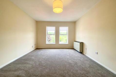 Lounge 2.jpg