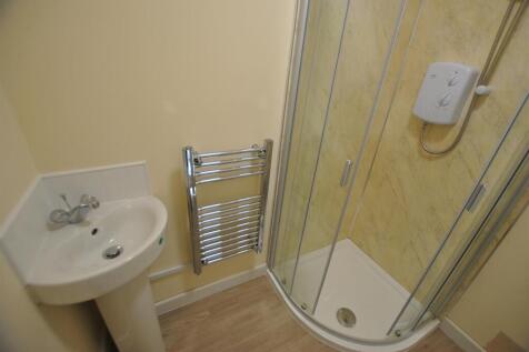 Shower Room.JPG