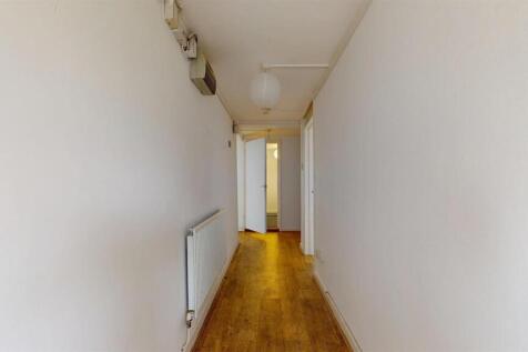 Hallway.jpg