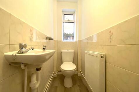 Ground Floor Cloakroom