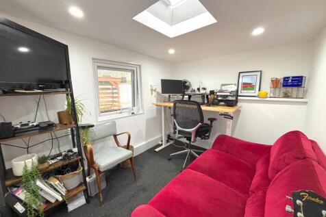 Property Image 16