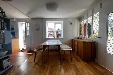 DiningRoom.jpeg