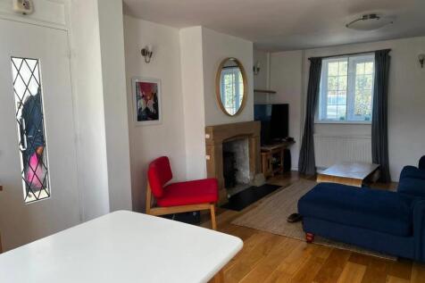 LivingRoom2.jpeg