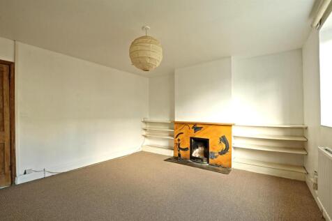30 Arnold Road 2.jpg