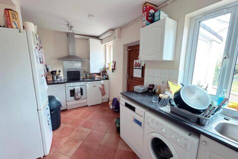 WhatsApp Image 2024-03-18 at 12.09.50 (1).jpeg