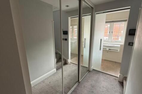 WhatsApp Image 2025-08-29 at 11.18.32 AM (3).jpeg