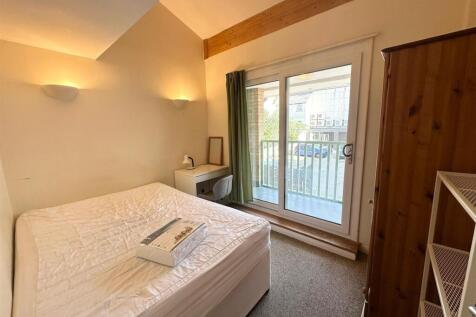 WhatsApp Image 2024-08-27 at 5.01.36 PM (1).jpeg