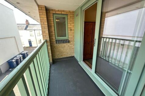 WhatsApp Image 2024-08-27 at 5.01.35 PM.jpeg