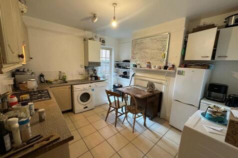 WhatsApp Image 2025-03-05 at 11.33.23 AM (1).jpeg