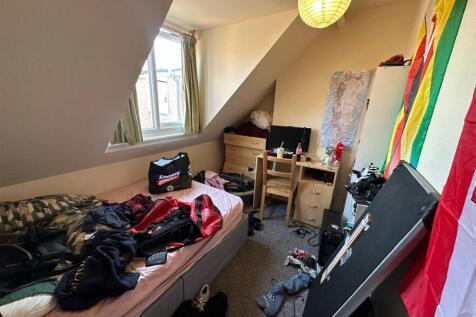 WhatsApp Image 2025-03-05 at 11.33.20 AM.jpeg