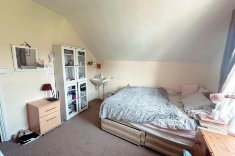 WhatsApp Image 2024-05-08 at 15.29.25 (1).jpeg