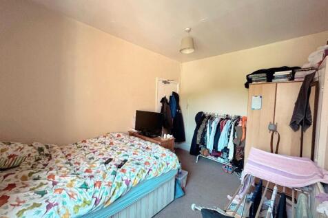 WhatsApp Image 2024-05-08 at 15.29.28 (1).jpeg