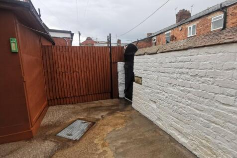 Rear Yard 