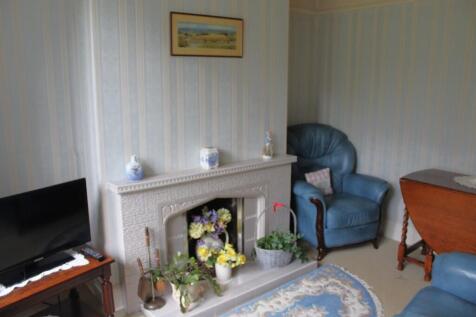 Sitting Rm/Dining Rm