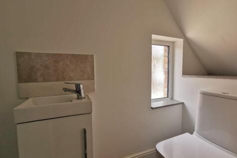 GF Shower Room