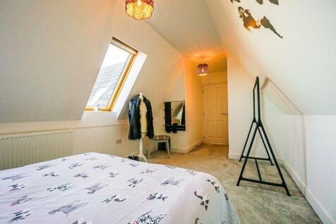DEN/BEDROOM SIX