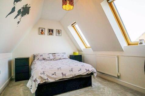 DEN/BEDROOM SIX