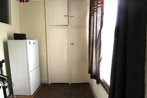 bedroom flat 