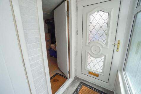 PORCH (1 of 1).jpg