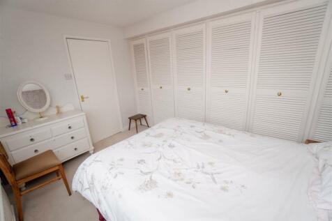 BED 2A (1 of 1).jpg