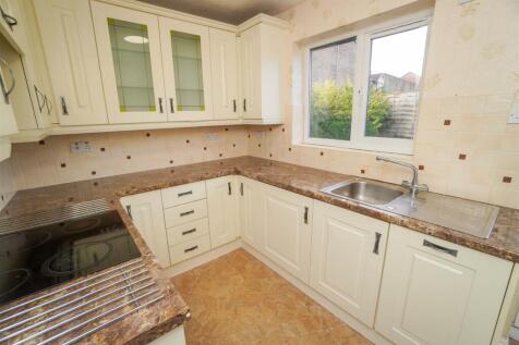 KITCHEN (1 of 1).jpg