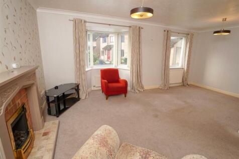 LOUNGE 1 (1 of 1).jpg