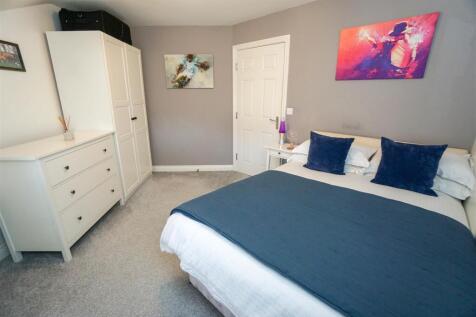 BED 2 (1 of 1).jpg