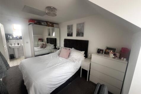 Master Bed