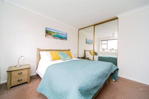 Master Bedrom