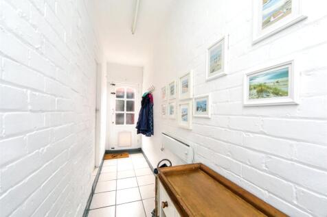 Side Passage