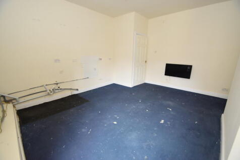 Former Kitchen Di...